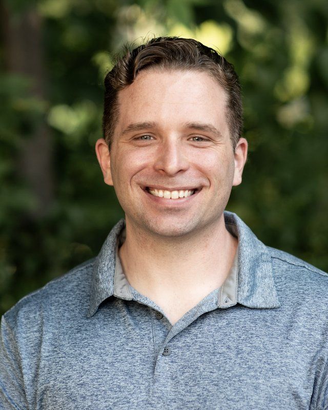 Zach Mills, LMT
